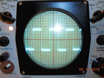 Рис.5 - Выходной сигнал на экране реального осциллографа.