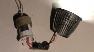 Подключение разобранной лампы к электросети