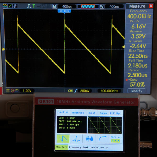 Пилообразный сигнал (обратный) 400кГц, 5В