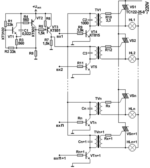 Схема выходных ключей с использованием симисторов с трансформаторной  гальванической развязкой