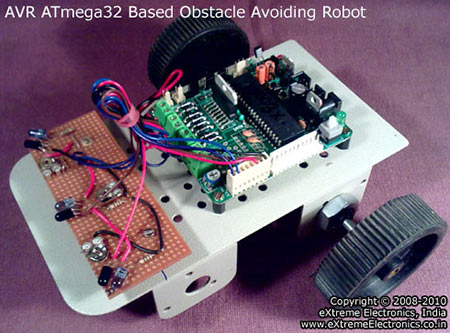 Робот избегающий препятствия на ATmega32